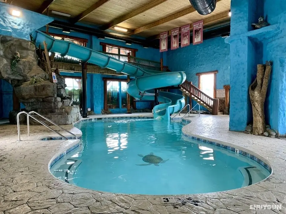 Riverchase Lodge - Öne Çıkan Resim