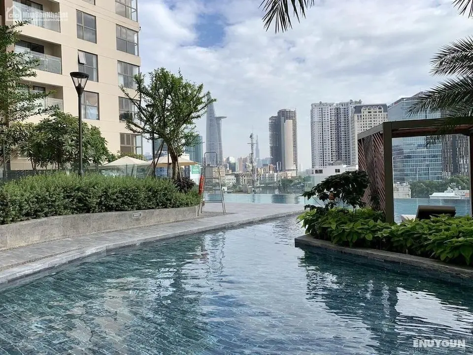 Rivergate Saigon Apartment - Havuz