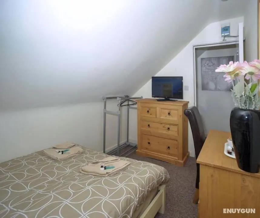 Riverside Hotel Bed and Breakfast - Oda