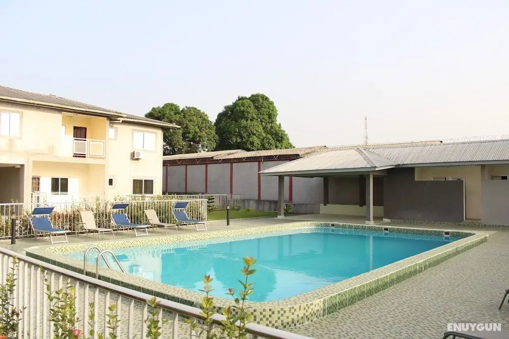 Riverside Resort Villas - Havuz