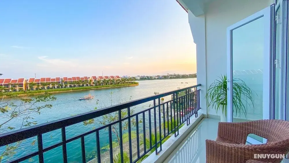 Riverside White House Hotel - Öne Çıkan Resim