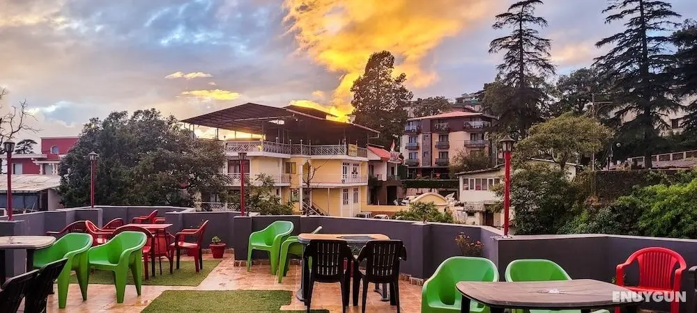 Riversun Hotel Mall Road - Öne Çıkan Resim