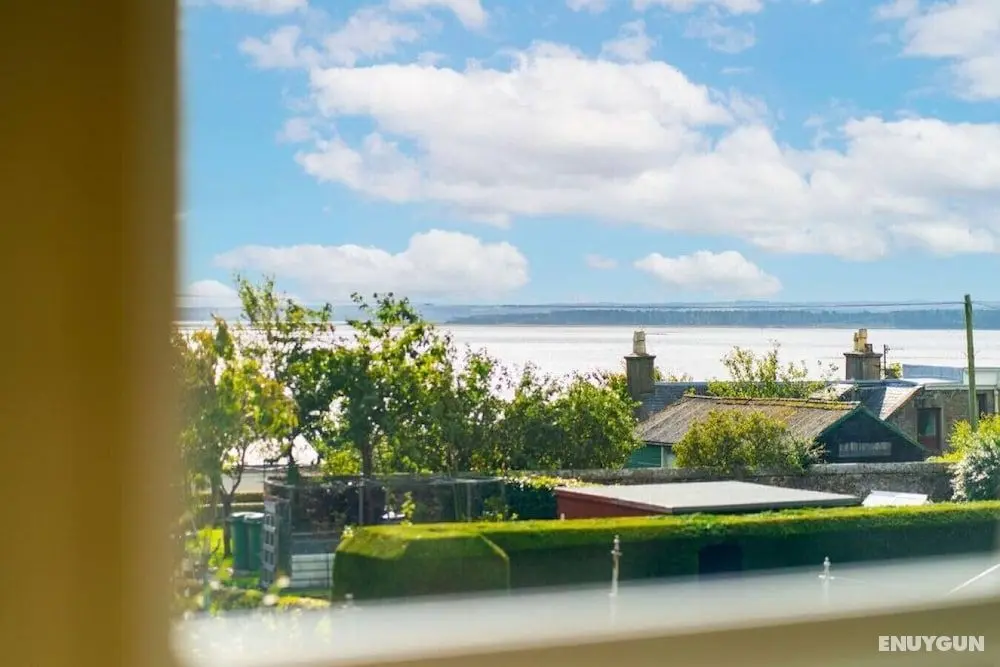 Riverview - Overlooking the Tay in Monifieth - Oda
