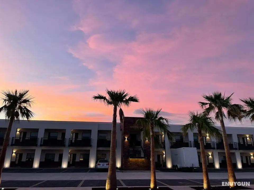 Rivi Grand Hotel - Dış Mekan