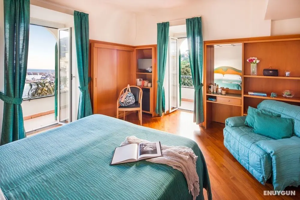 Hotel Riviera - Öne Çıkan Resim