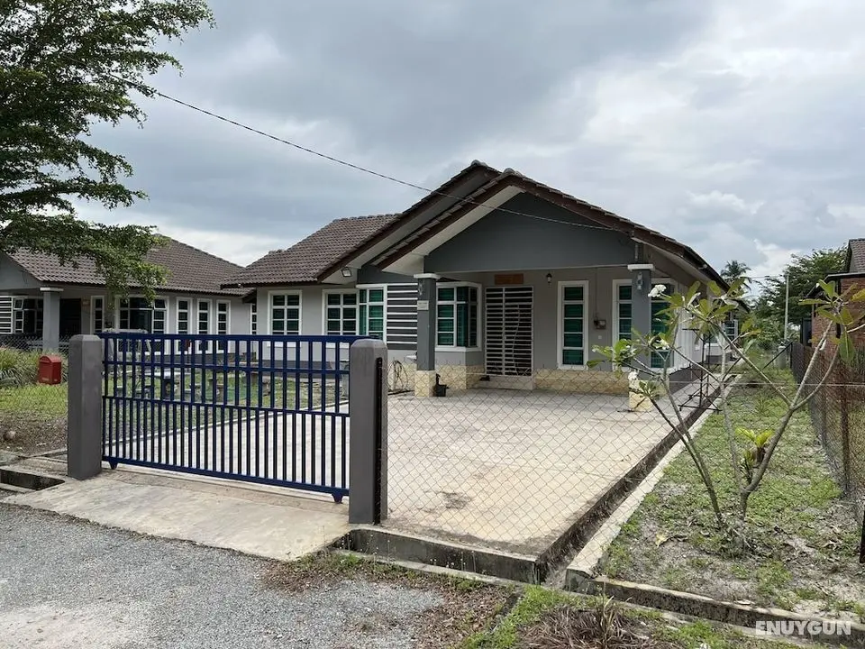RizQin Homestay Bachok - Dış Mekan