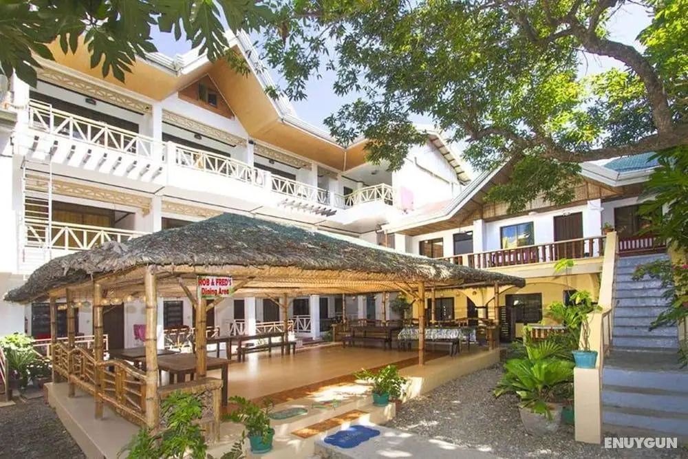 Rob and Fred's Resort - Öne Çıkan Resim