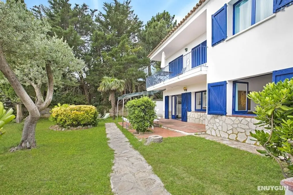 Villa Roc pl - Öne Çıkan Resim