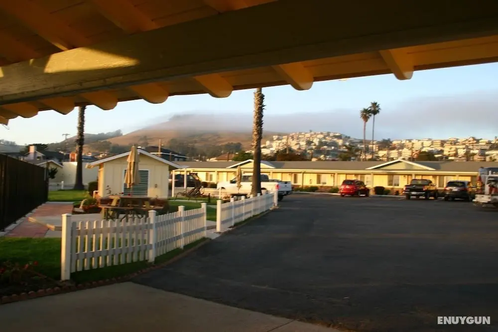 Rodeway Inn at Morro Bay - Dış Mekan