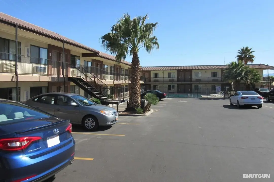 Rodeway Inn - Genel