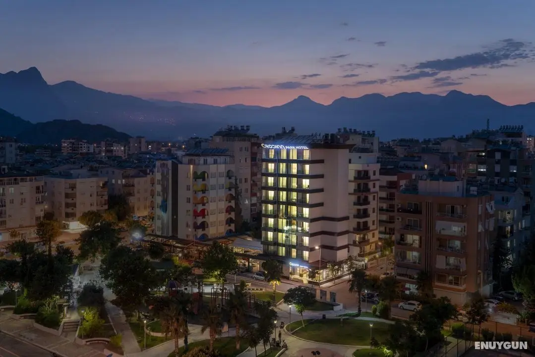 Rodinn Park Hotel - Dış Mekan