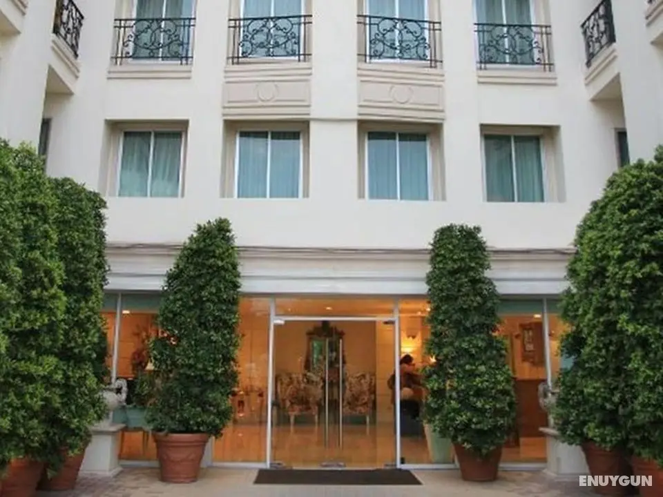 Romance Hotel Bangna - Dış Mekan