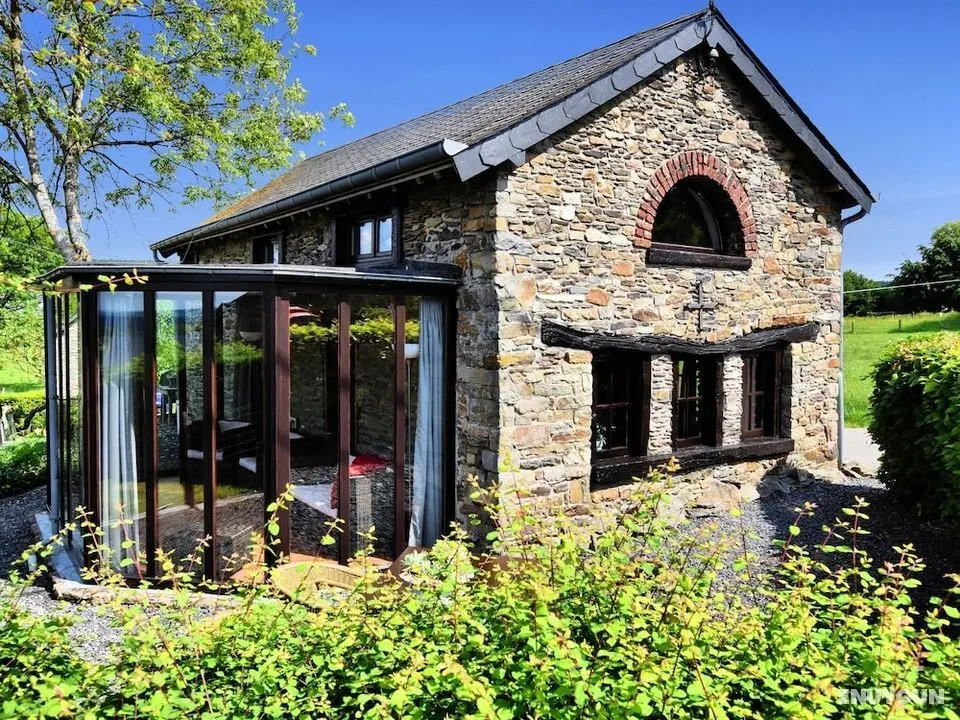 Romantic Holiday House in the Ardennes With Garden and View - Dış Mekan