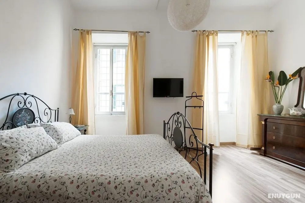 Rome Center Rooms - Öne Çıkan Resim