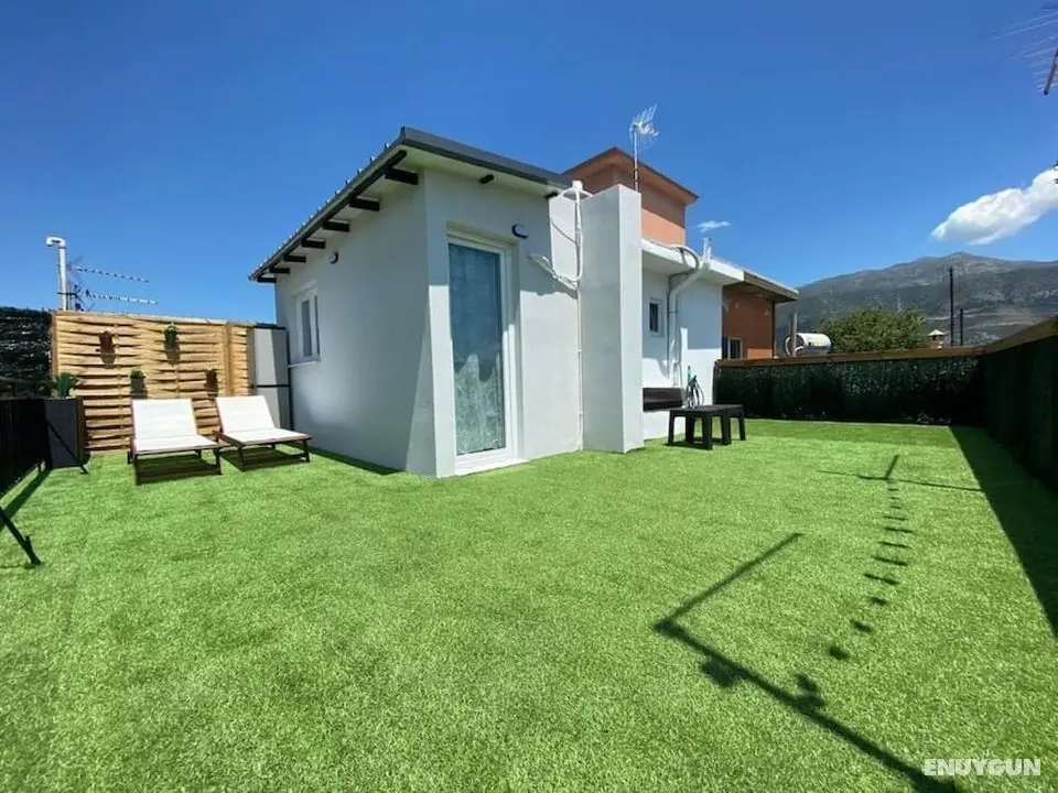 Rooftop Apartment With Garden in Ioannina - Öne Çıkan Resim