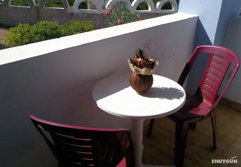 Room in Studio - Rustic and Spacious Studio by the Beach - Öne Çıkan Resim