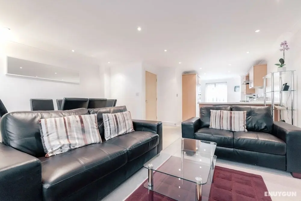 Roomspace Apartments -Sandfield Court - Öne Çıkan Resim