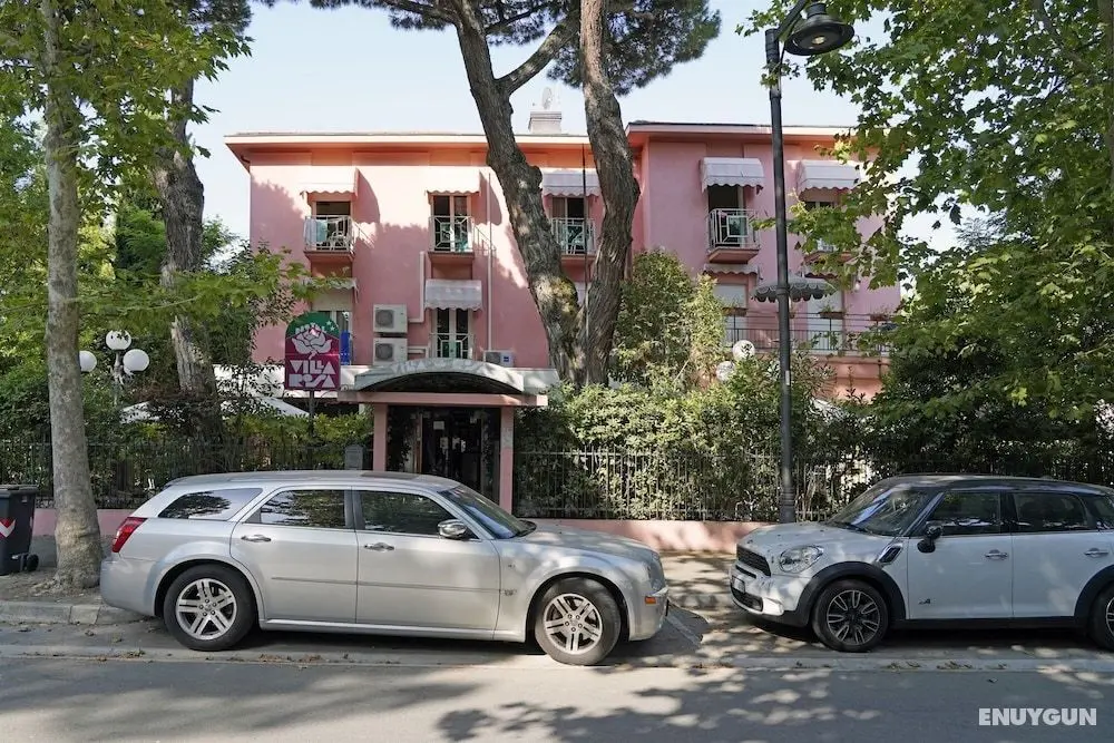 HOTEL VILLA ROSA - Dış Mekan