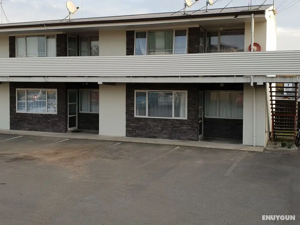 Rose Apartments Hamilton - Dış Mekan