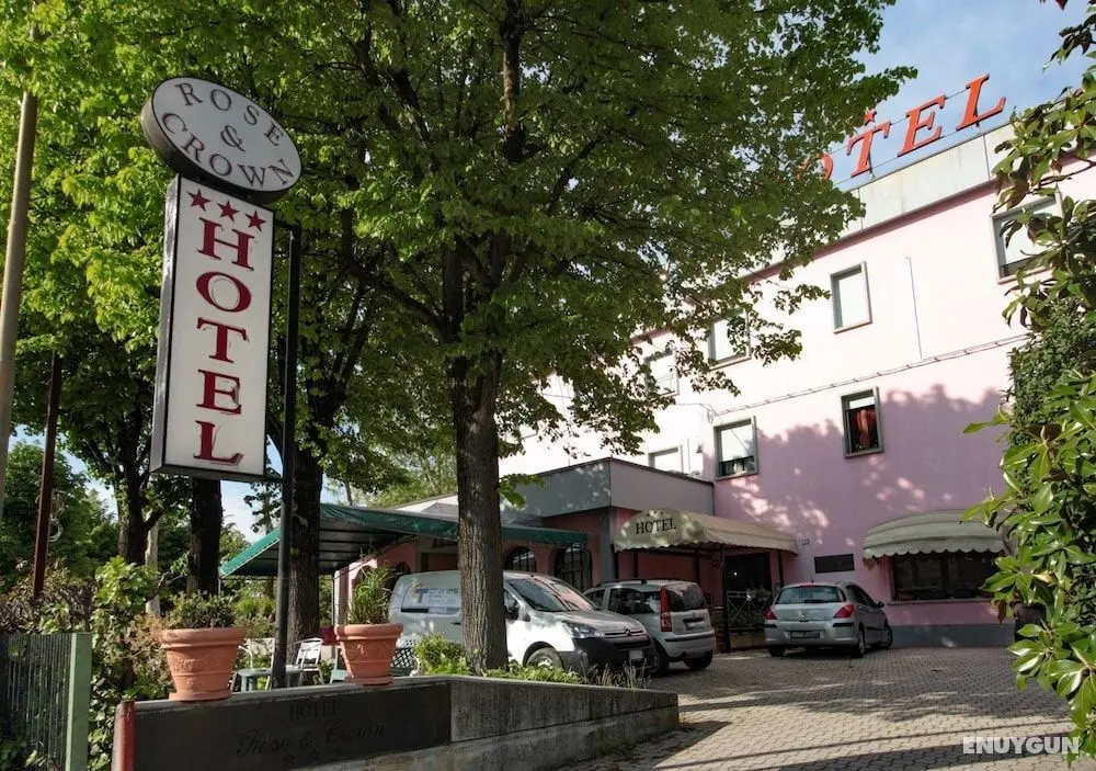 Hotel Rose & Crown - Dış Mekan