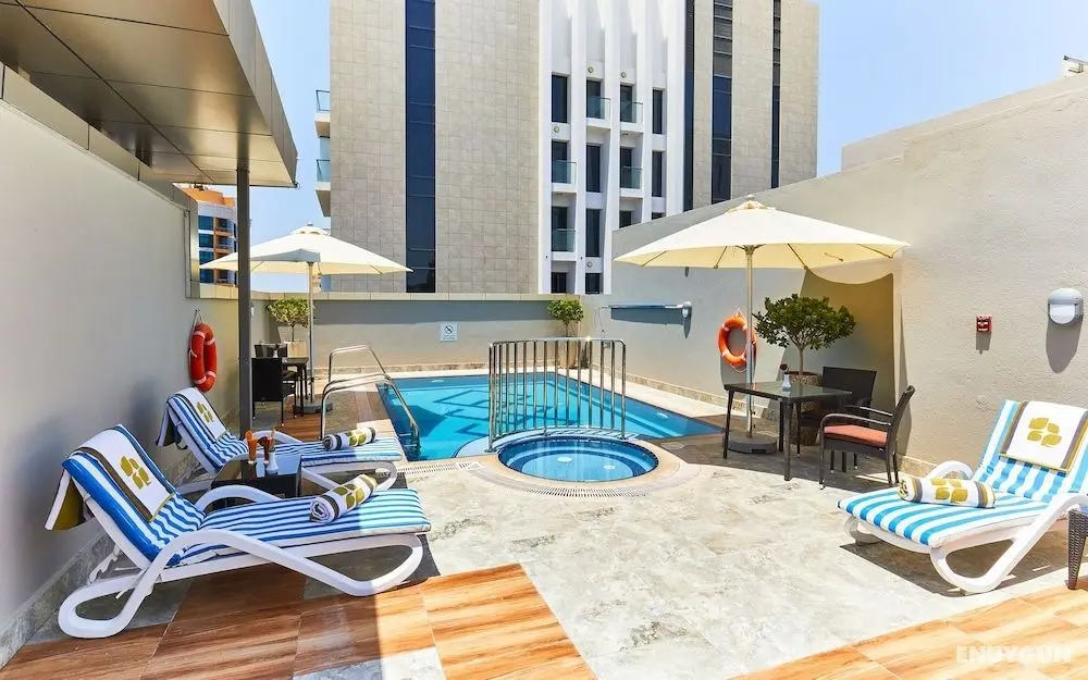 Rose Plaza Hotel Al Barsha - Dış Mekanlar