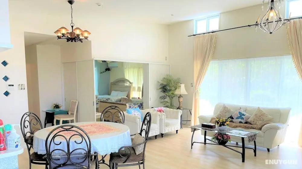 Rose Terrace Bise - Öne Çıkan Resim