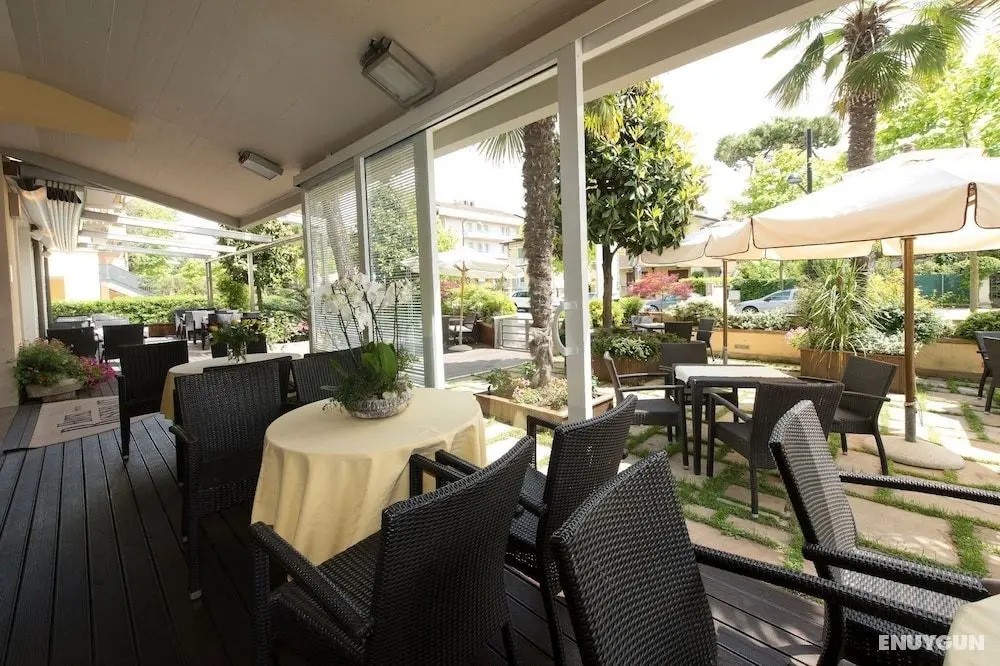 Hotel Rosenblatt - Yerinde Yemek