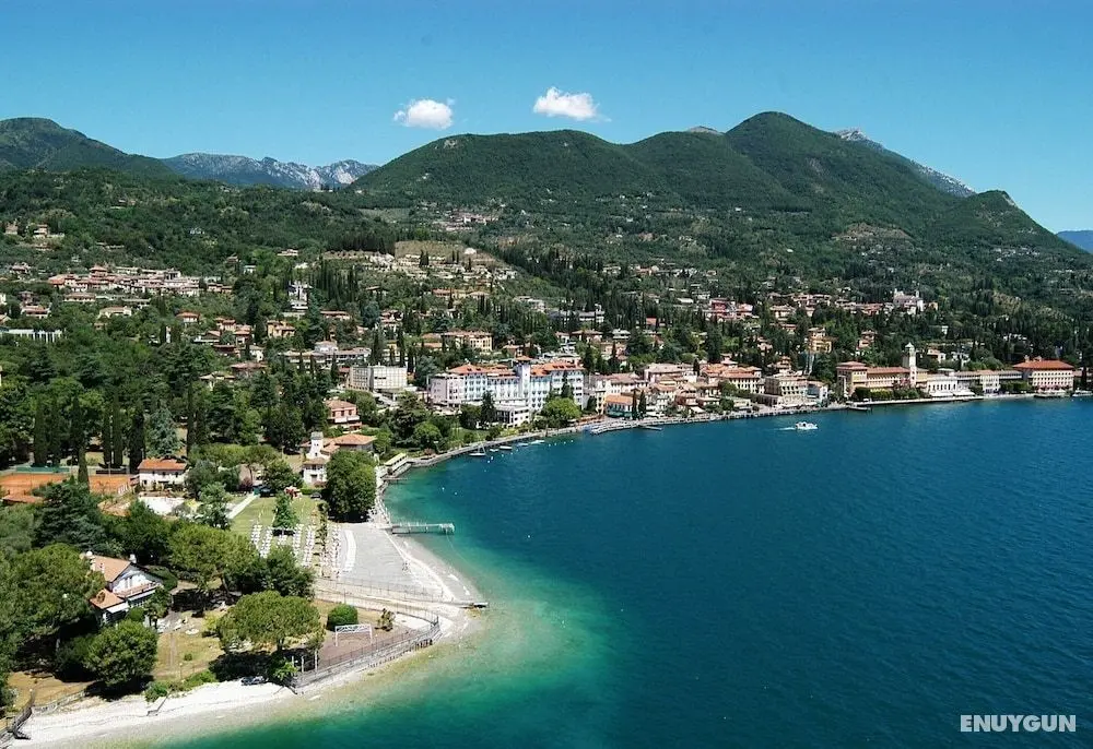 Rossella pet Friendly and Front the Lake - Dış Mekan