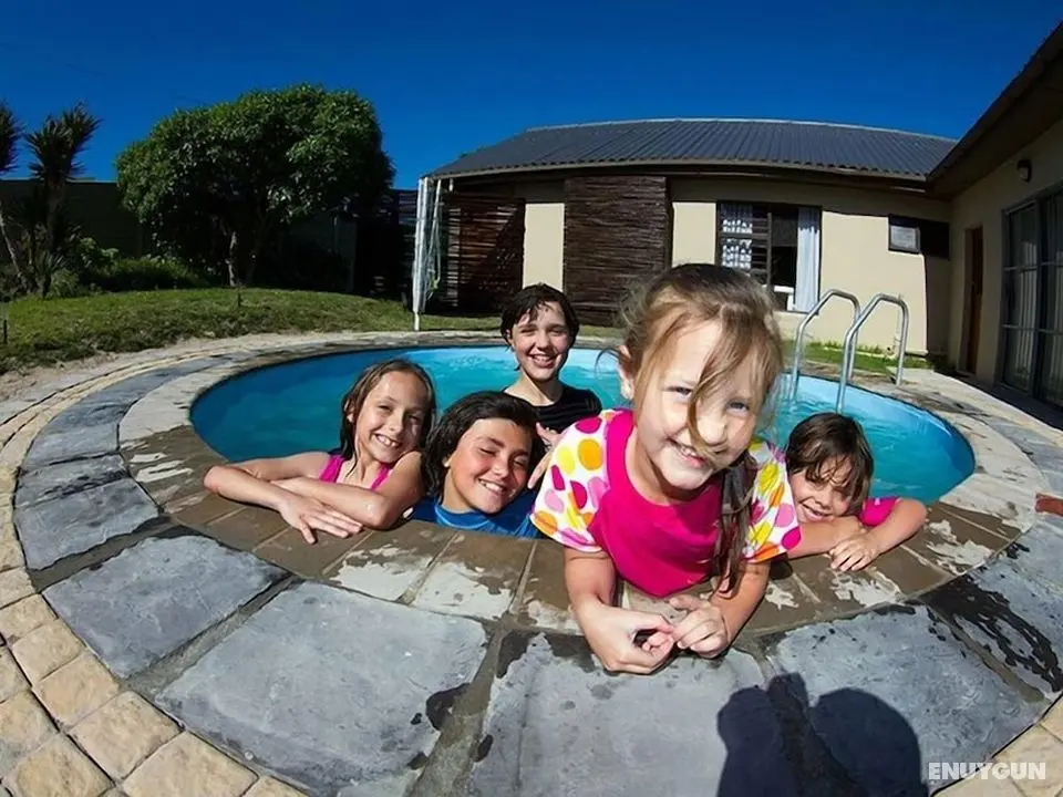 The Roundhouse - Self Catering - Oda