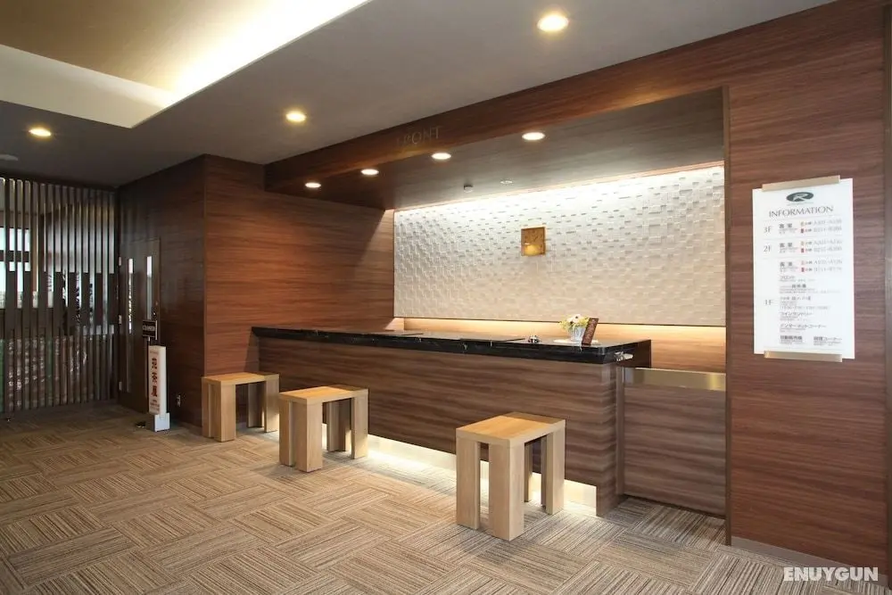 HOTEL ROUTE-INN Kesennuma ChuoInter - Lobi