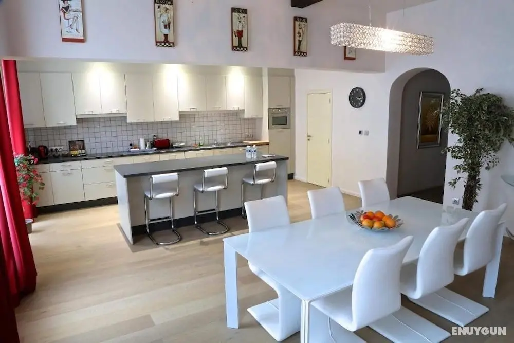 Royal Apartments Brussels - Öne Çıkan Resim