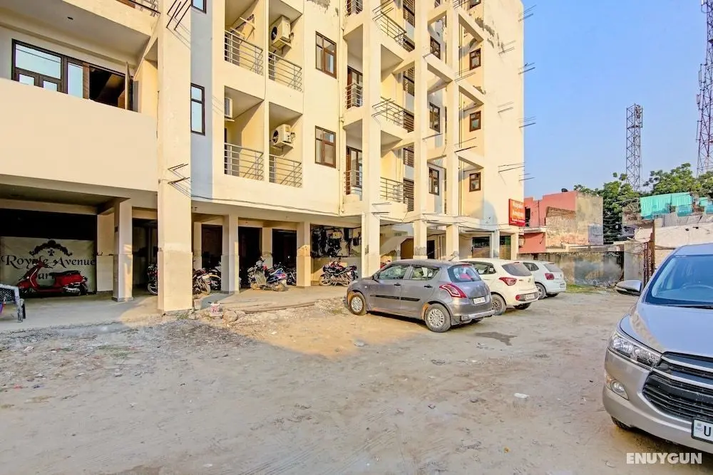Hotel Royal Avenue By F9 Hotels - Dış Mekan