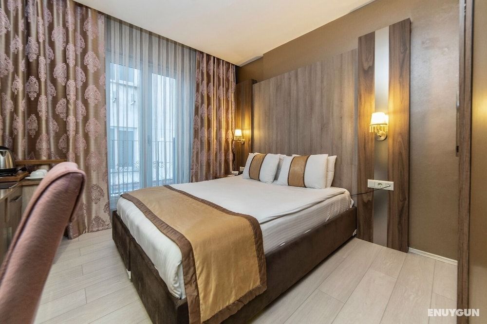 Royal Capital Hotel
