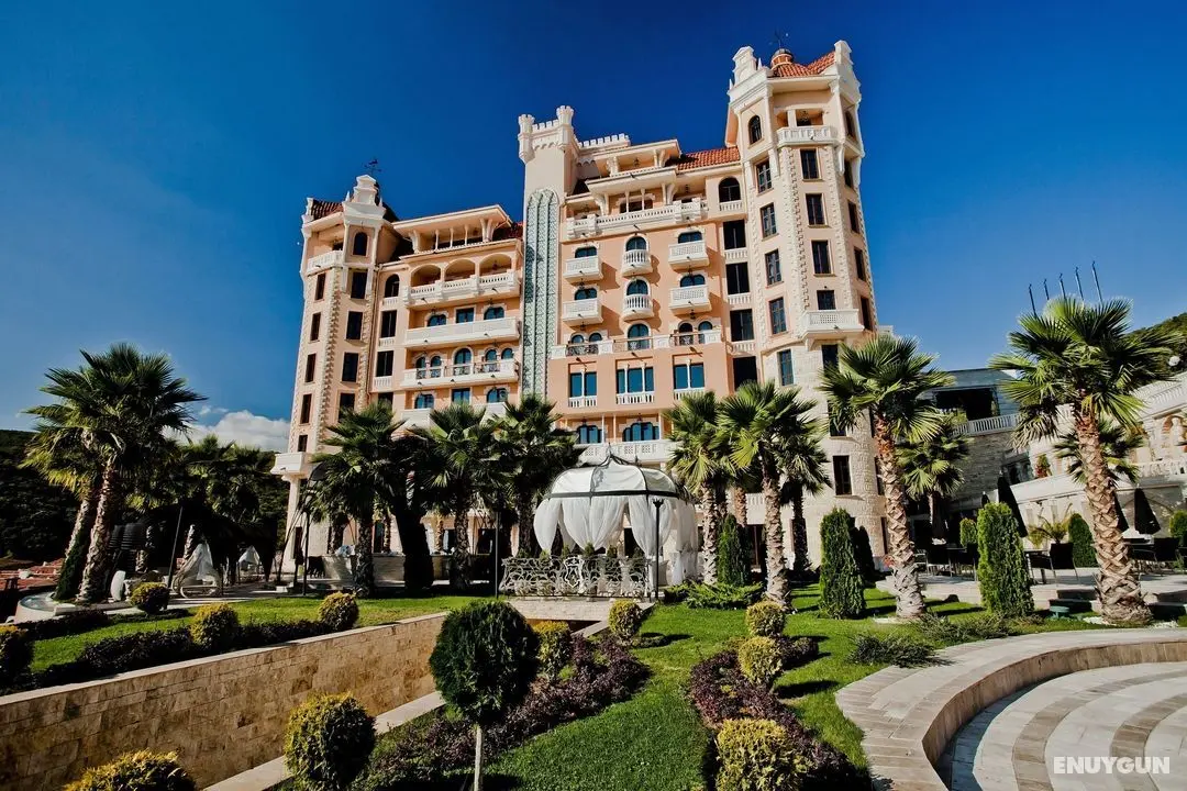 Royal Castle Design & SPA Hotel - Dış Mekan