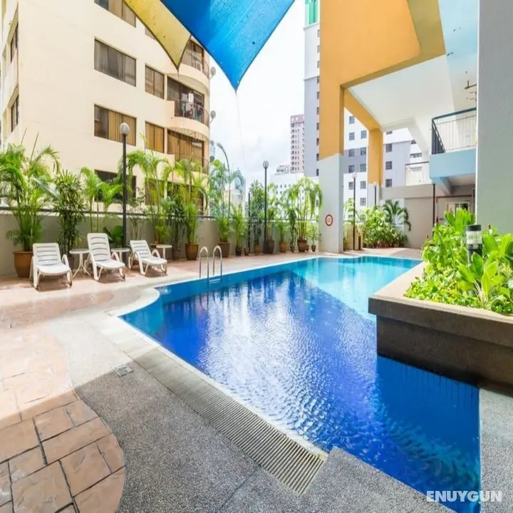 Royal Luxury Bukit Ceylon - Havuz