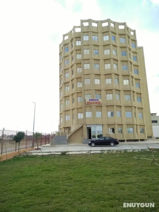 Royal NJ Hotel - Öne Çıkan Resim