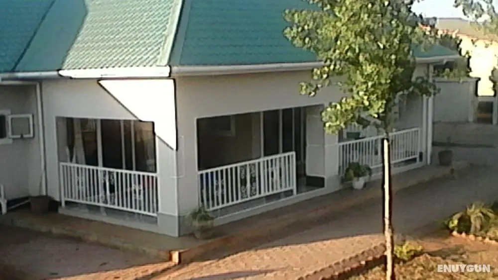 Royal Olympia Lodges and Safaris - Konum Öne Çıkanlar