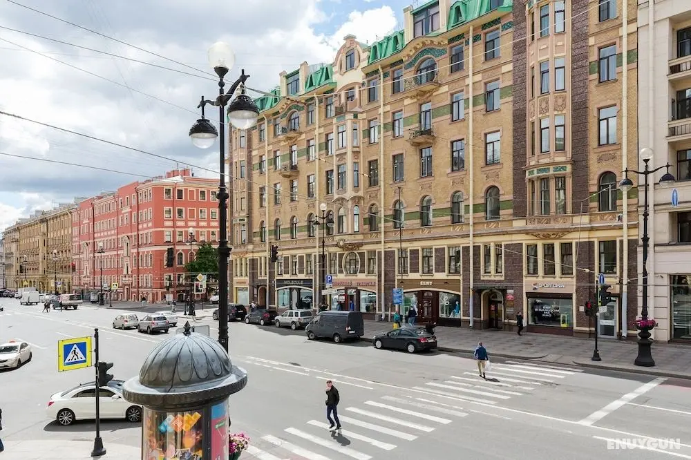 Royal Hotel - Konum Öne Çıkanlar