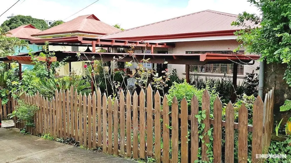 Royal Thee Bed & Breakfast - Dış Mekan