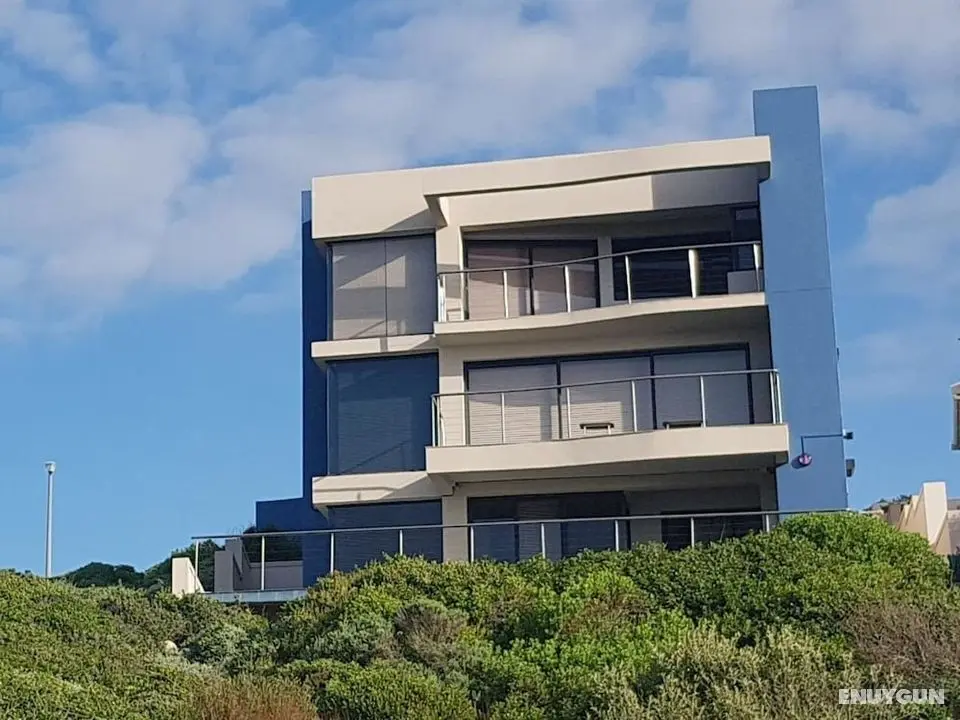 Royal Whale Watching Gansbaai - Öne Çıkan Resim