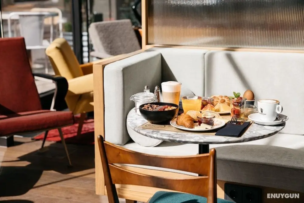 Ruby Luna Hotel Düsseldorf - Öne Çıkan Resim