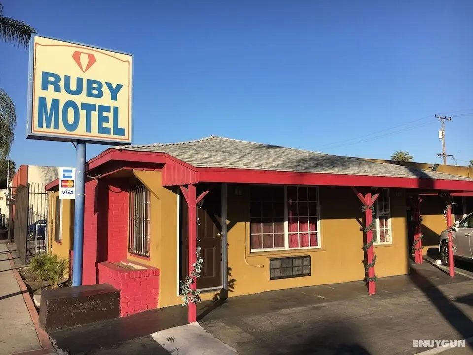 Ruby Motel - Öne Çıkan Resim