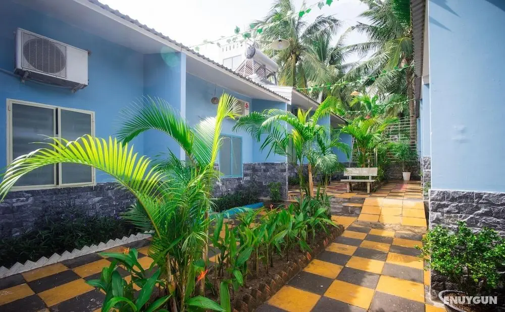 Ruby Phu Quoc Hostel - Dış Mekan
