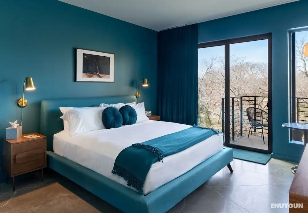 The Ruby Hotel - Öne Çıkan Resim