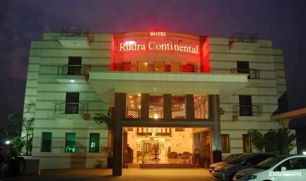 Hotel Rudra Continental Rudrapur - Dış Mekan