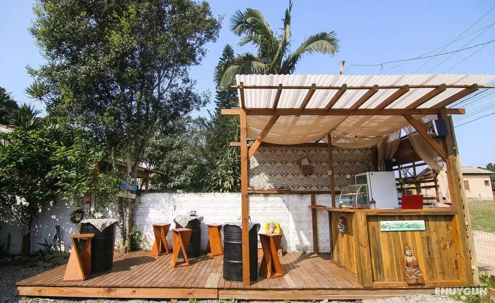 Rumah Pantai cabanas de aluguel - Dış Mekan