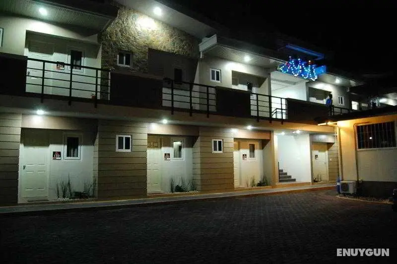 Rumi Apartelle Hotel - Genel