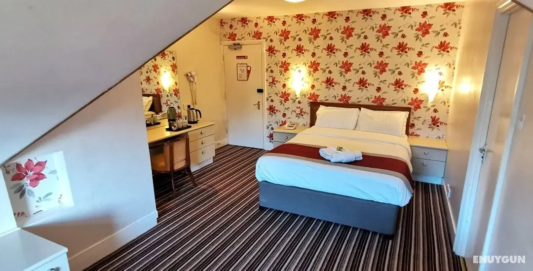 Russell Hotel - Öne Çıkan Resim