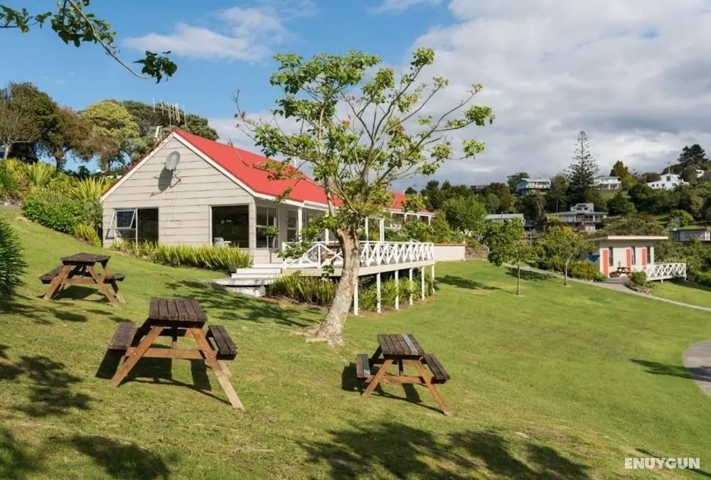 Russell Top 10 Holiday Villas - Öne Çıkan Resim
