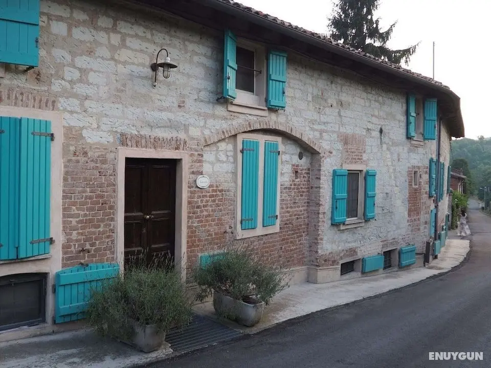 Rustic Apartment in a Farmhouse in Camino-ombra - Öne Çıkan Resim